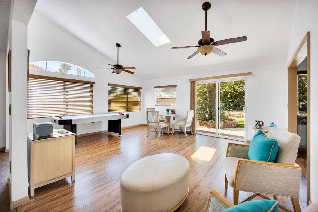 Centrally Located Spacious Vacation Hom 13 M Strip ลาสเวกัส ภายนอก รูปภาพ
